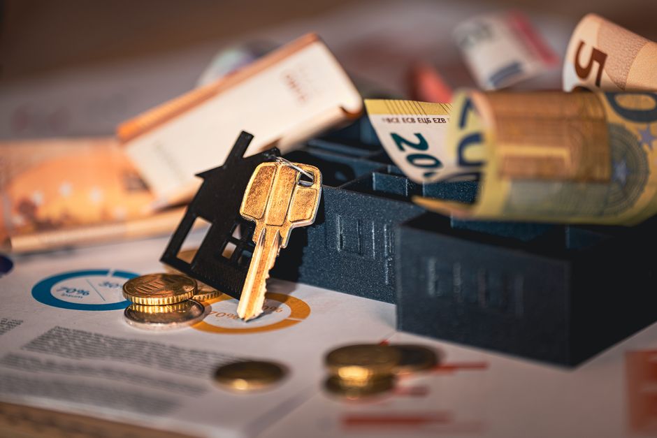 Moving to Dubai as a Family (2026): A School-and-Home Paperwork Sequence That Holds Up