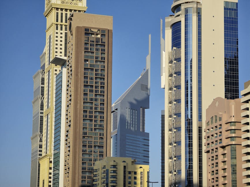 UAE Golden Visa vs Standard Residency in 2026: A Family Decision Guide
